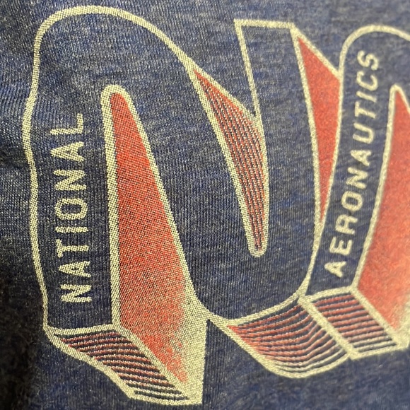 Jerzee’s NASA T-shirt - Picture 9 of 13